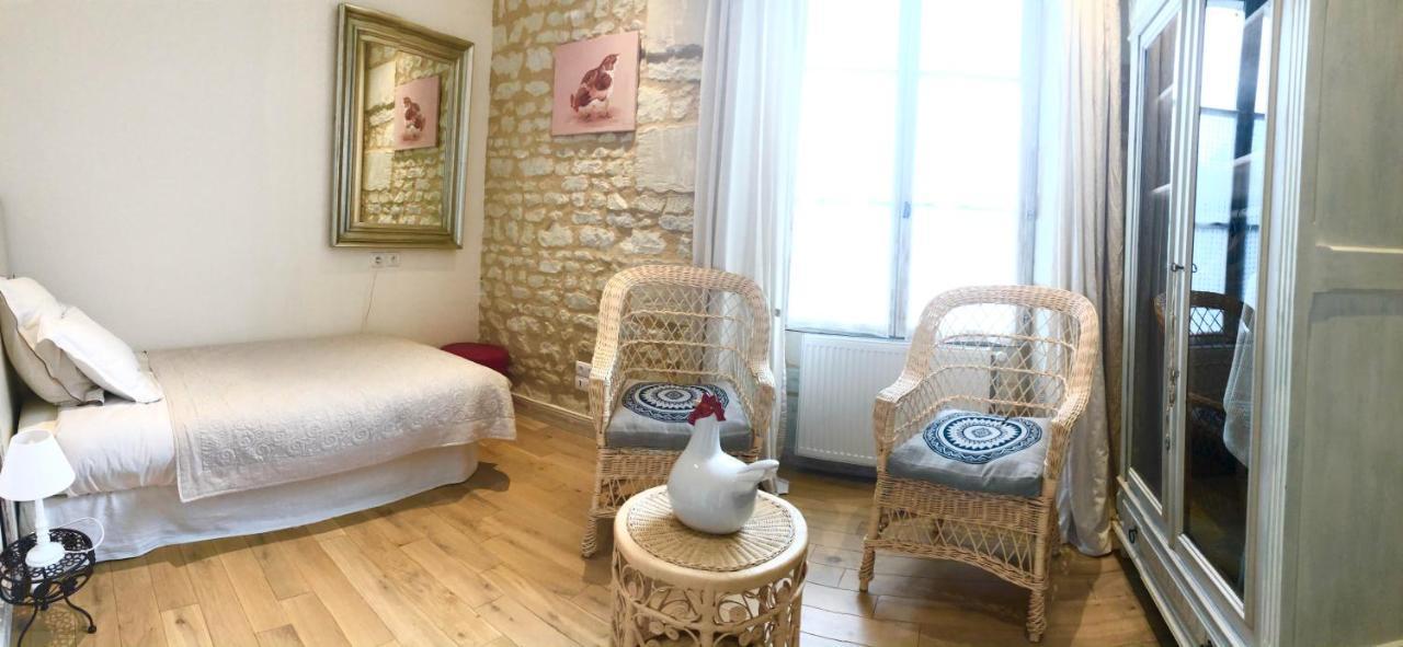 Ecole De Mathuna De Marigny Brizay エクステリア 写真